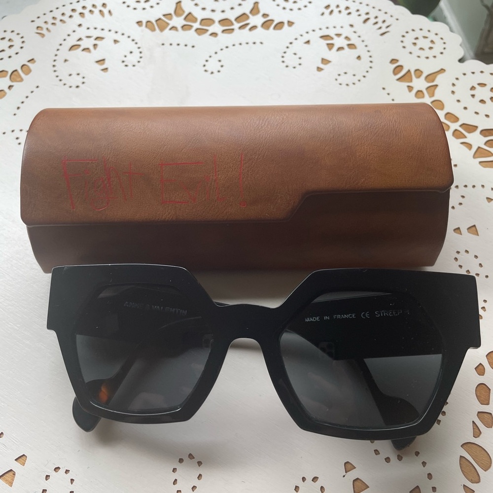Anne et Valentine Black Sunglasses "Streep" Made in France Luxury Eyewear - Picture 5 of 17